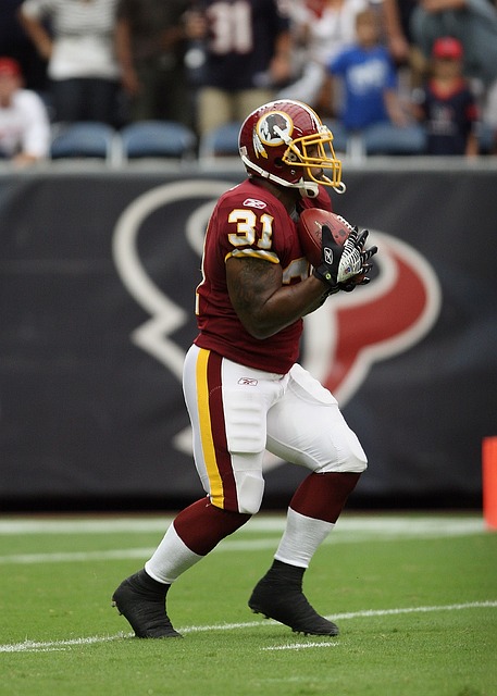 赛场战略和 赛场战略和